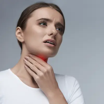 برای گلودرد چه بخوریم؟ بهترین راه‌های درمان گلو درد در منزل